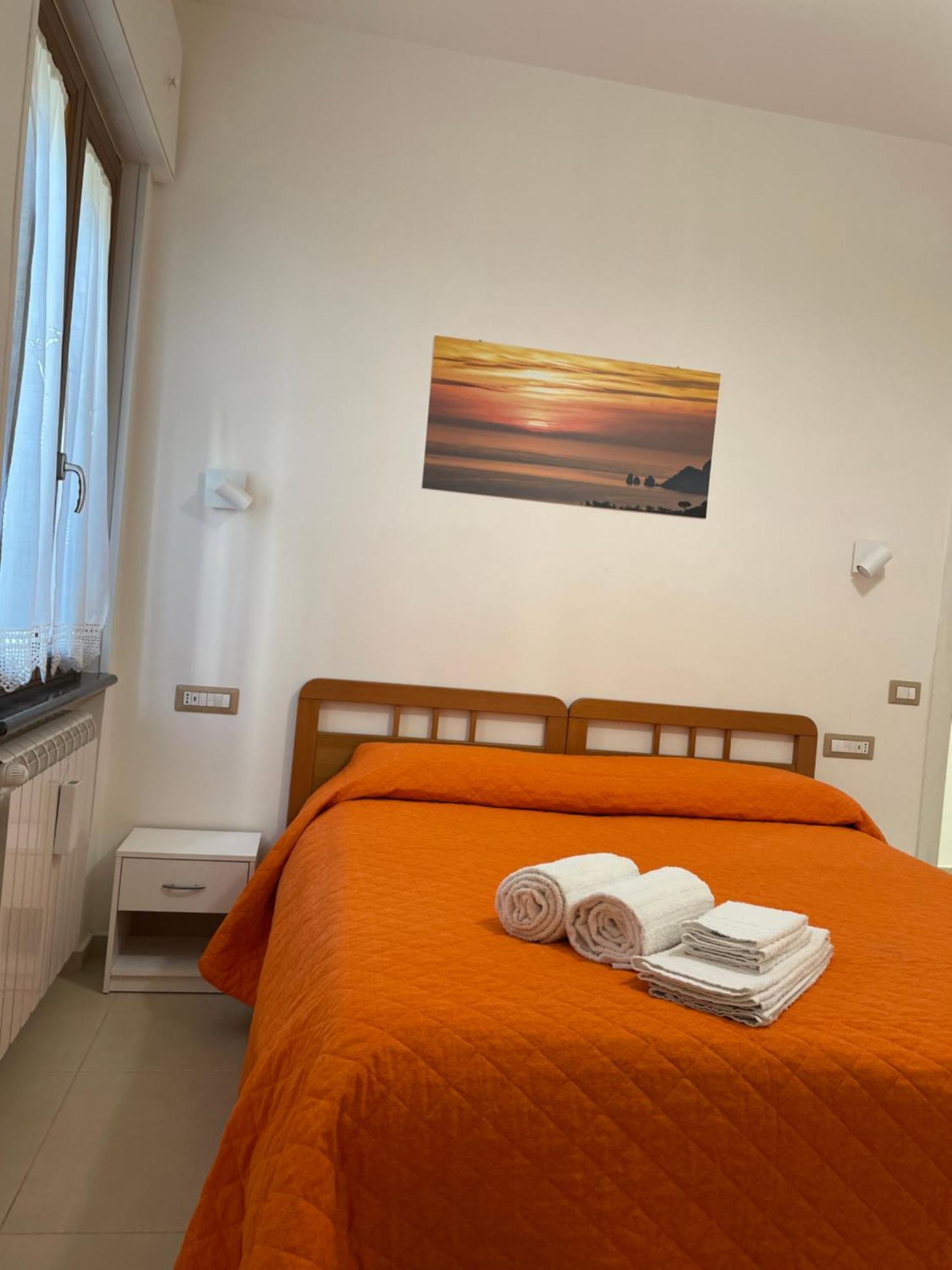 Casa Vacanze Casanova أَجيرولا المظهر الخارجي الصورة